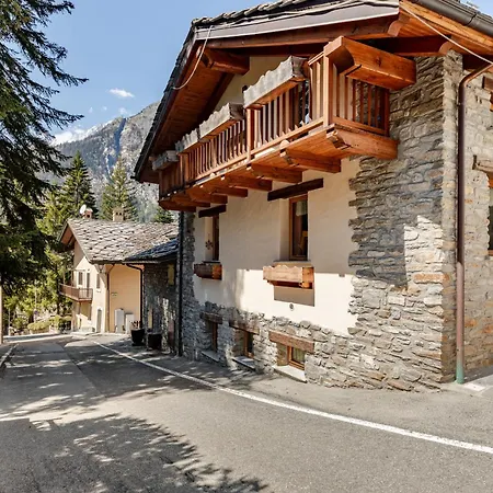 Apres-ski Center Courmayeur